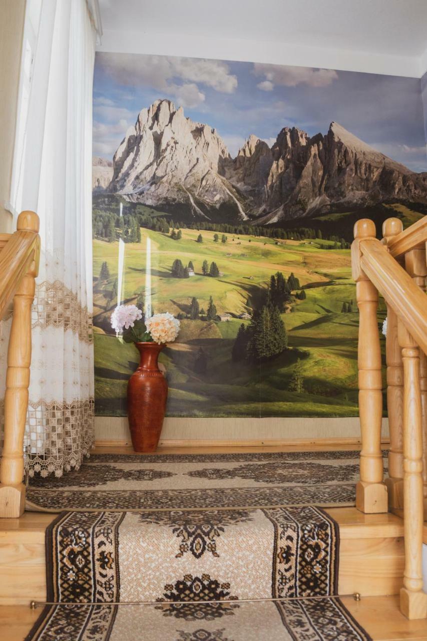 Guest House Kavtarashvili 38 Kazbegi Exteriör bild